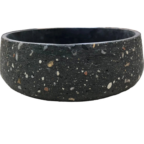 Macetero Tutureque Gris Oscuro con Piedras